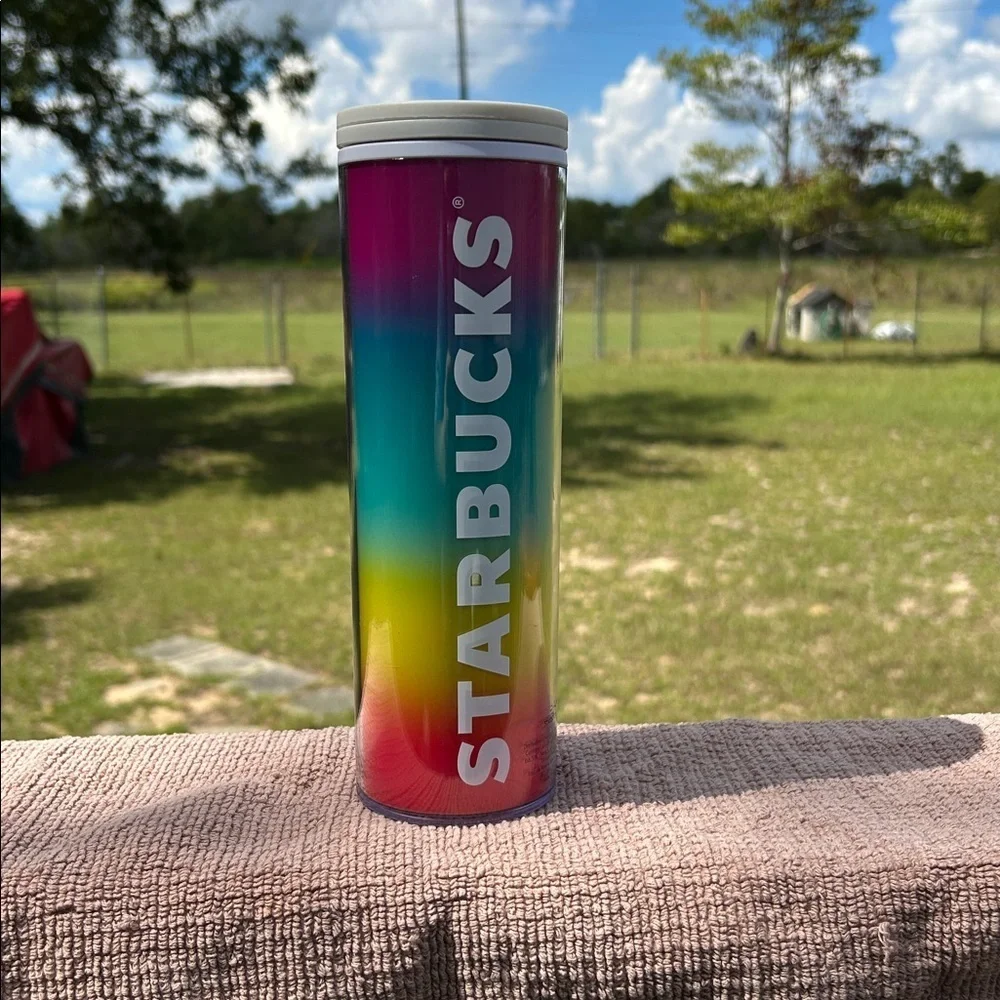 Starbucks 2022 Mexico Pride Multicolor Gradient 16 oz Acrylic Tumbler With Lid